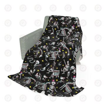 Funny Skeletons Throw Blanket